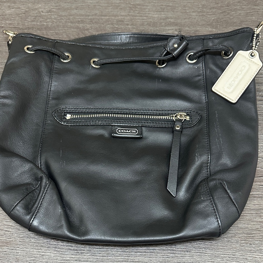 Coach Black Leather Shoulder Bag with Zipper Detail
